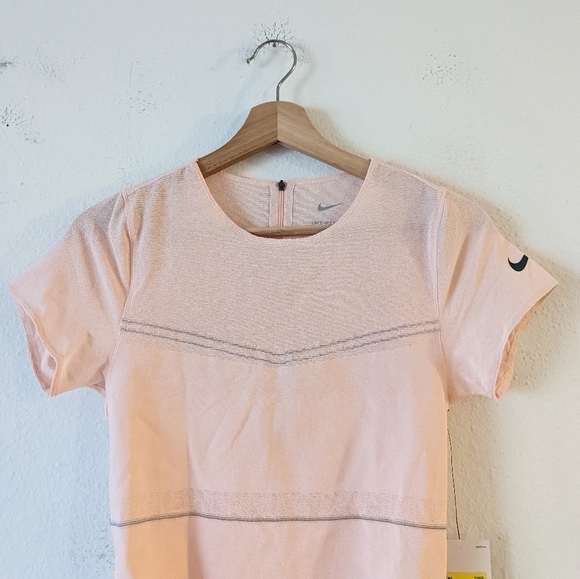 NWT Nike ADV Run Division Bodysuit - Picture 3 of 8